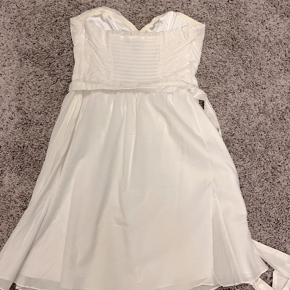 Express, strapless dress, white, size 2. - Picture 3 of 8